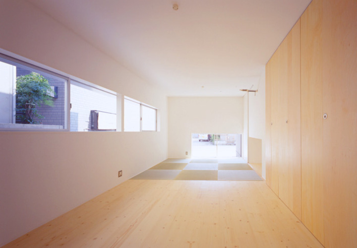 琉球畳のモダンな和室スペース