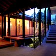 雷山の別荘｜エントランスホール