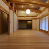 居間