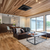 TH-HOUSE