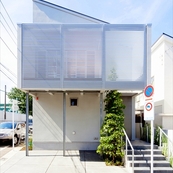 L-House