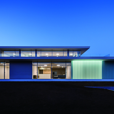 facade 2