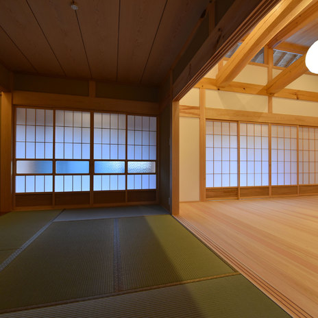 居間
