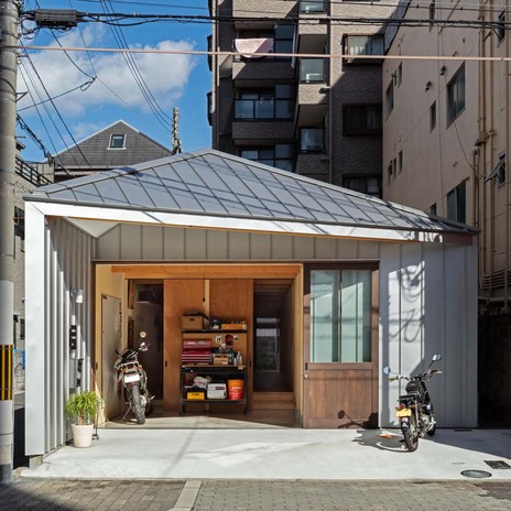 土間の使い方に応じて表情が変化します。
