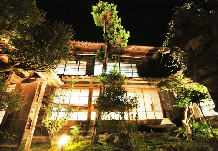 坪庭3