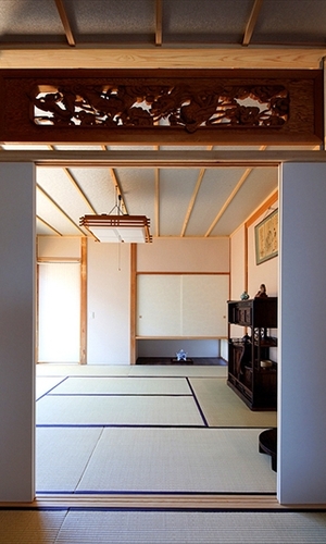 家の歴史を保存した離れ部屋