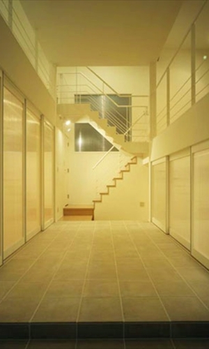 ホール