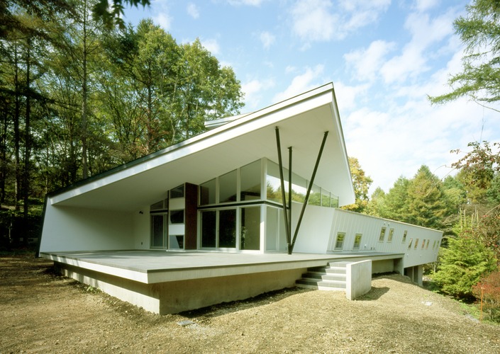 Villa T