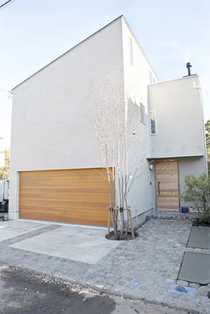 鵠沼松ヶ岡の家
