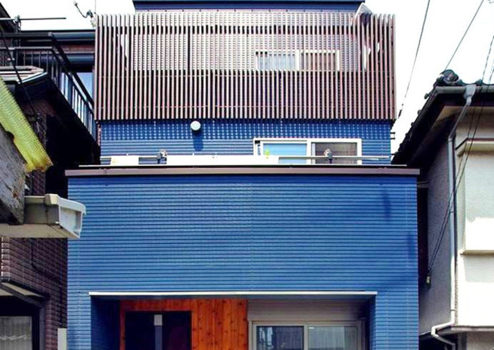 省エネを考えた狭小住宅