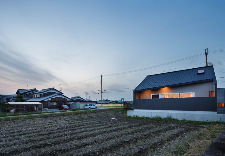 house IN