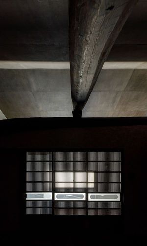 耽美的な陰翳礼賛的空間