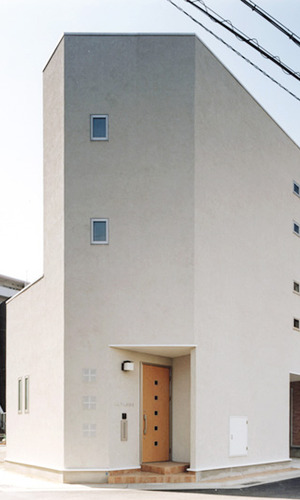 多角形の住宅