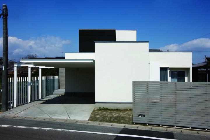 黒の裾野