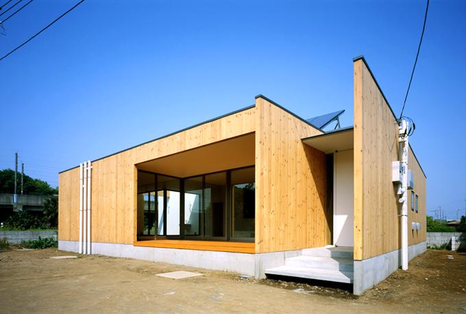 Y-HOUSE