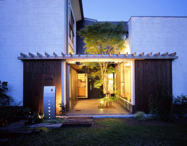 四季を感じながら住む家