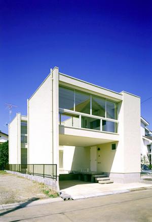 M-HOUSE