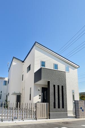 B邸