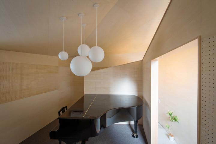 PIANO HOUSE
