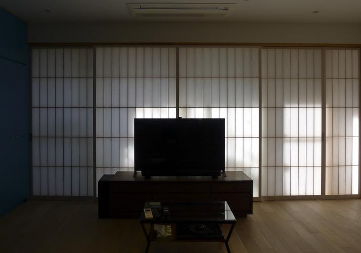 並木町のマンション｜収納家具と障子で住戸のイメージを一新