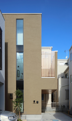YU-HOUSE
