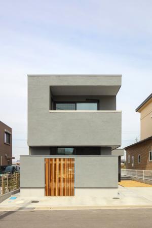 AN-HOUSE