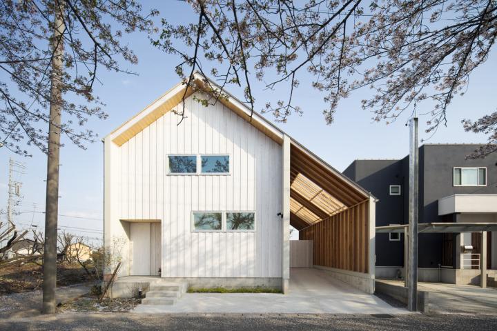 平和町の家