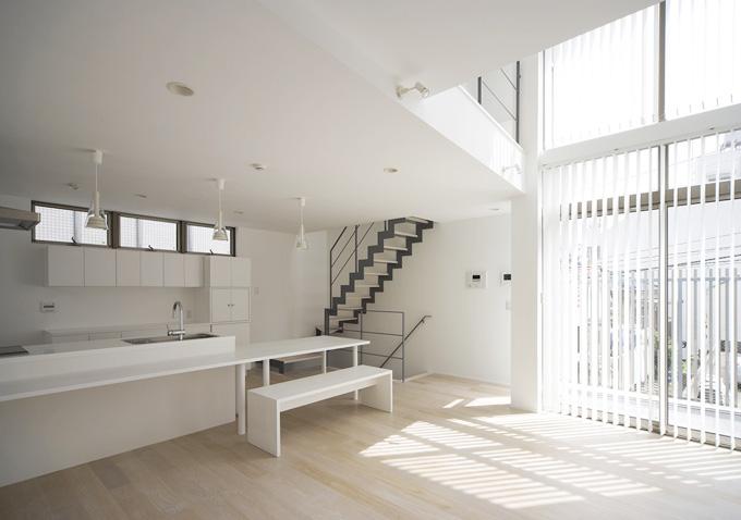 Light Corner House