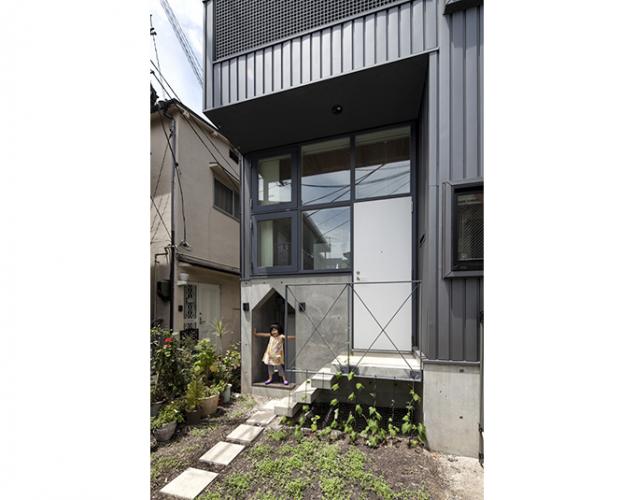 品川-10坪の敷地に7層からなる極小住宅