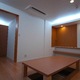 壁の中に隠れている引き戸によって、２つになったり、１つになったりする部屋