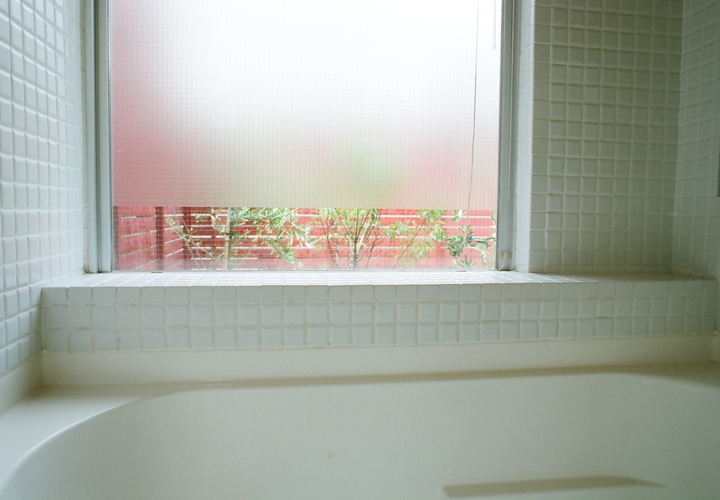 浴室の窓