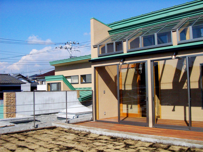 屋上緑化と物干しサンルーム